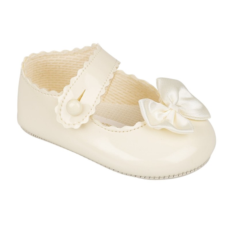 Ivory Patent Pram Shoes with Satin Bow